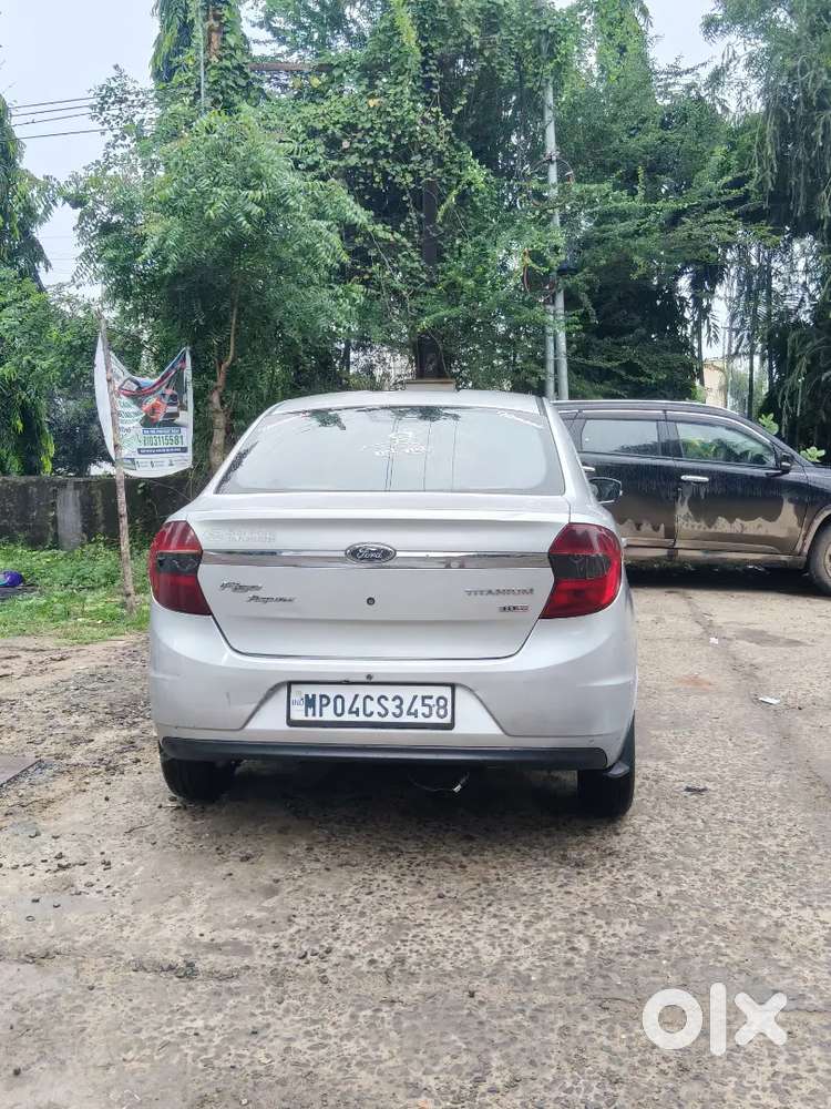 Ford Aspire Titanium Blu 2017