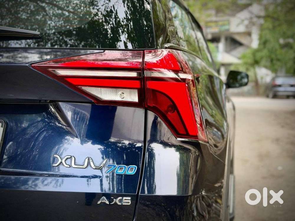 Mahindra Xuv700 2.0 Ax 5 Petrol Mt 7 Str, 2024