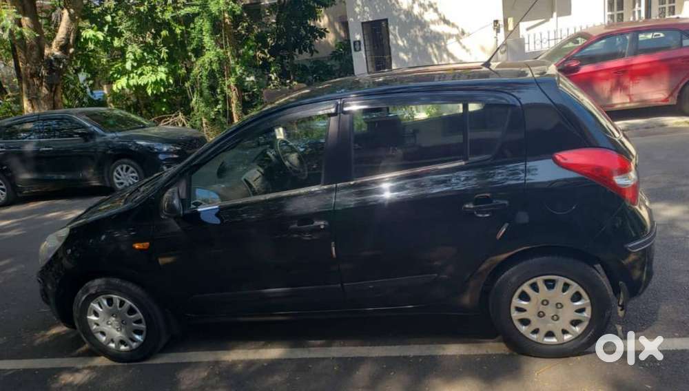 Hyundai I20 Magna 1.2 Mt, 2011, Petrol