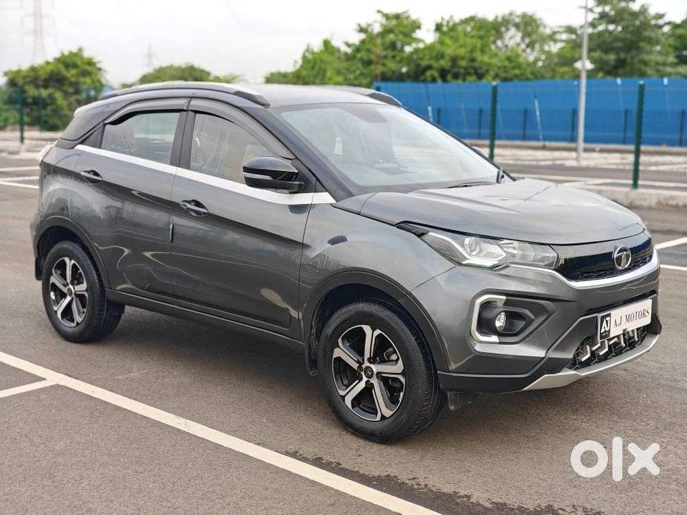 Tata Nexon Xz Plus (hs), 2022, Petrol