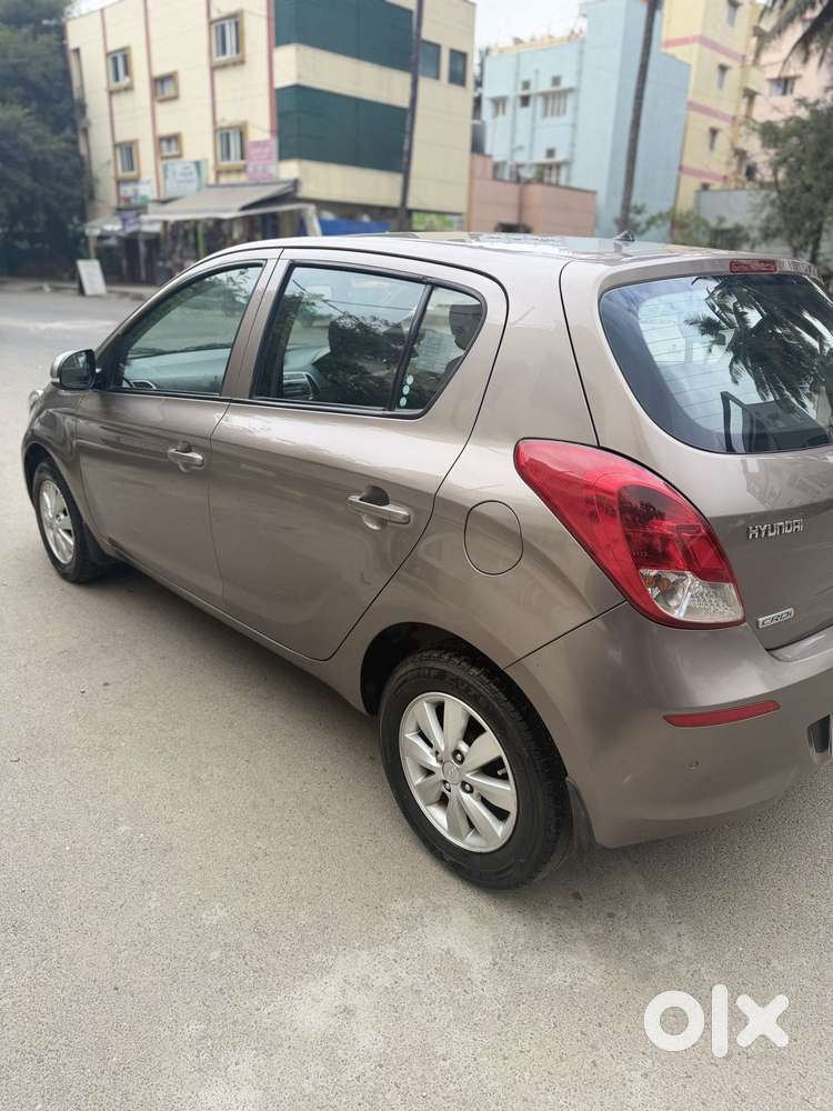 Hyundai I20 Sportz 1.4 Crdi 6 Speed Bs-iv, 2012, Diesel