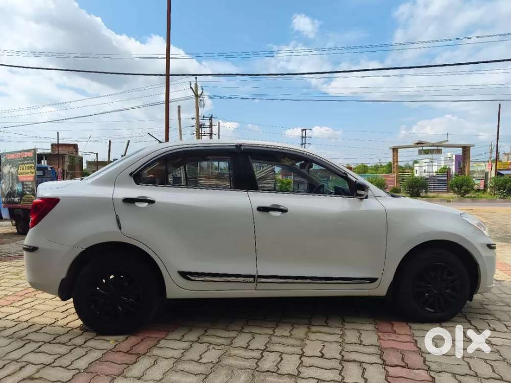 Maruti Suzuki Dzire 1.2 Vxi, 2021, Petrol