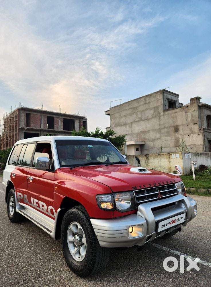 Mitsubishi Pajero 2.8 Sfx Bsiv Dual Tone, 2011, Diesel