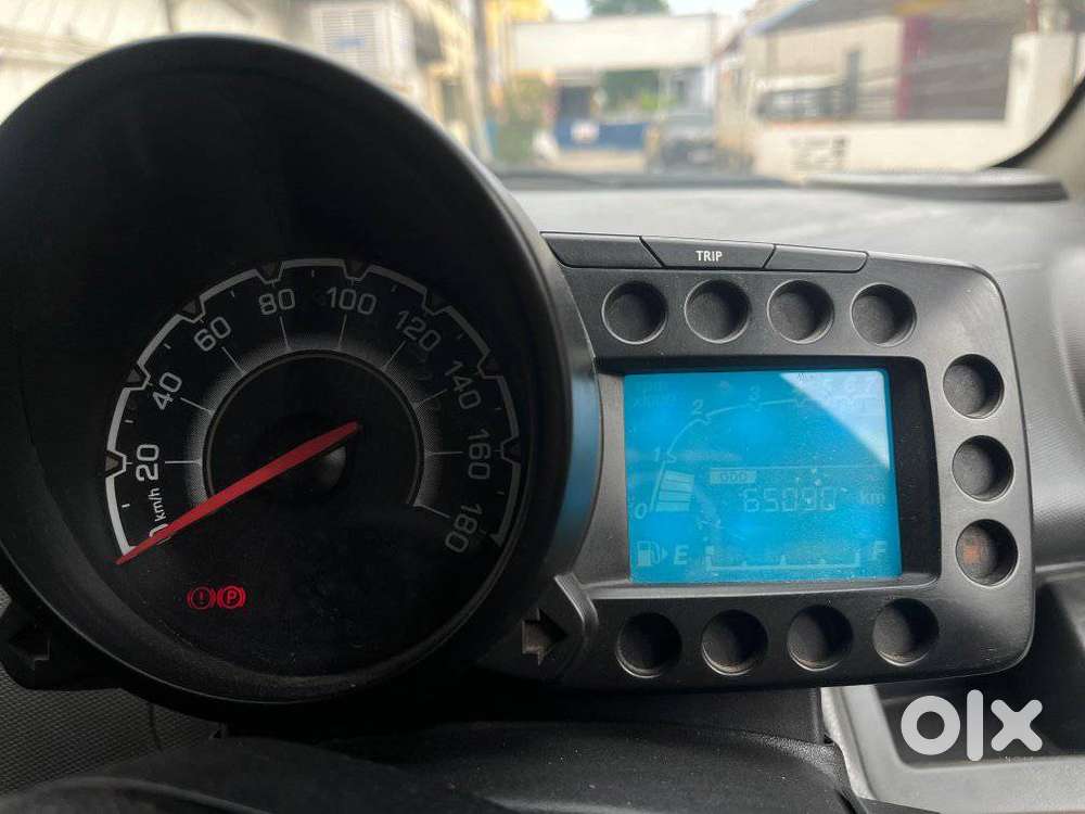 Chevrolet Beat, 2012, Petrol