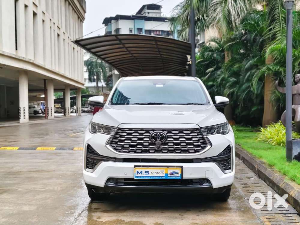 Toyota Innova Hycross 2.0 Zx Hybrid 7 Str, 2023, Petrol