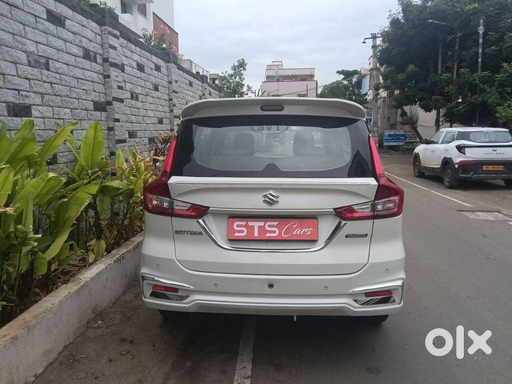 Maruti Suzuki Ertiga 1.5 Vxi, 2022, Petrol