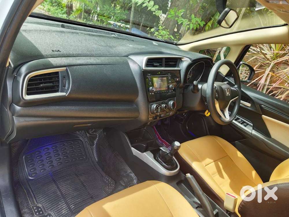 Honda Jazz S Mt I-vtec, 2018, Petrol