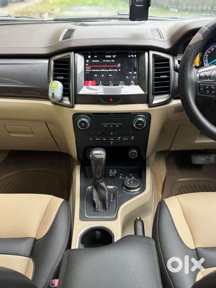Ford Endeavour 3.2 Titanium At 4x4, 2017, Diesel
