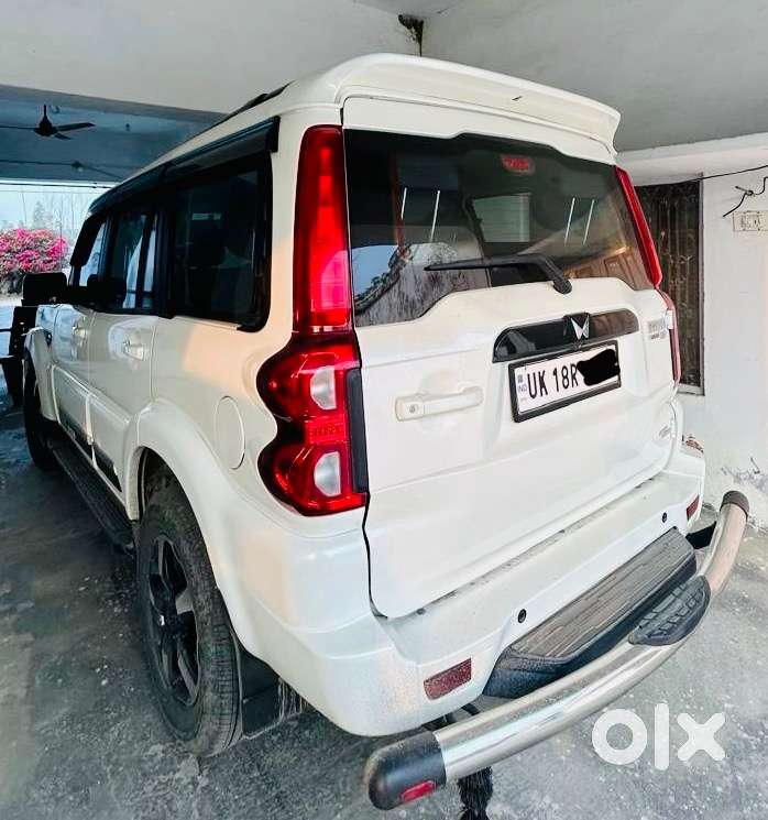Mahindra Scorpio Classic 2023 Diesel Manual Year
