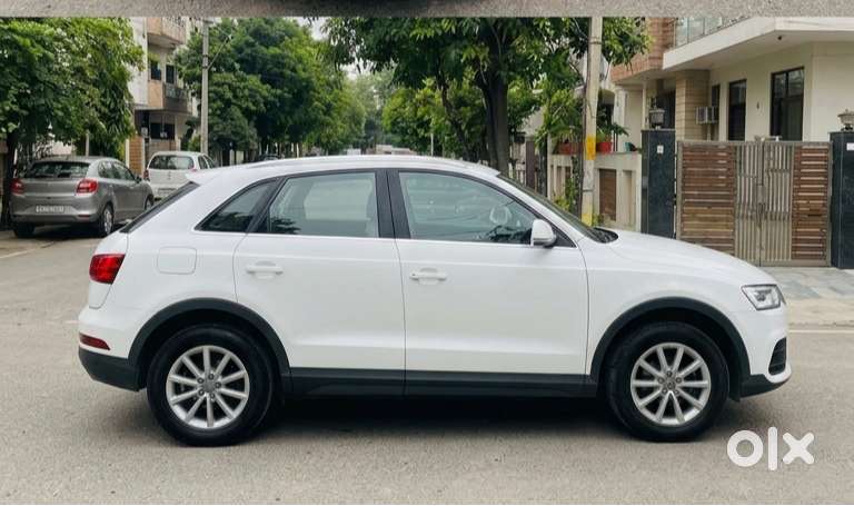 Audi Q3 2.0 30 Tdi Diesel (2018) - Mint Condition