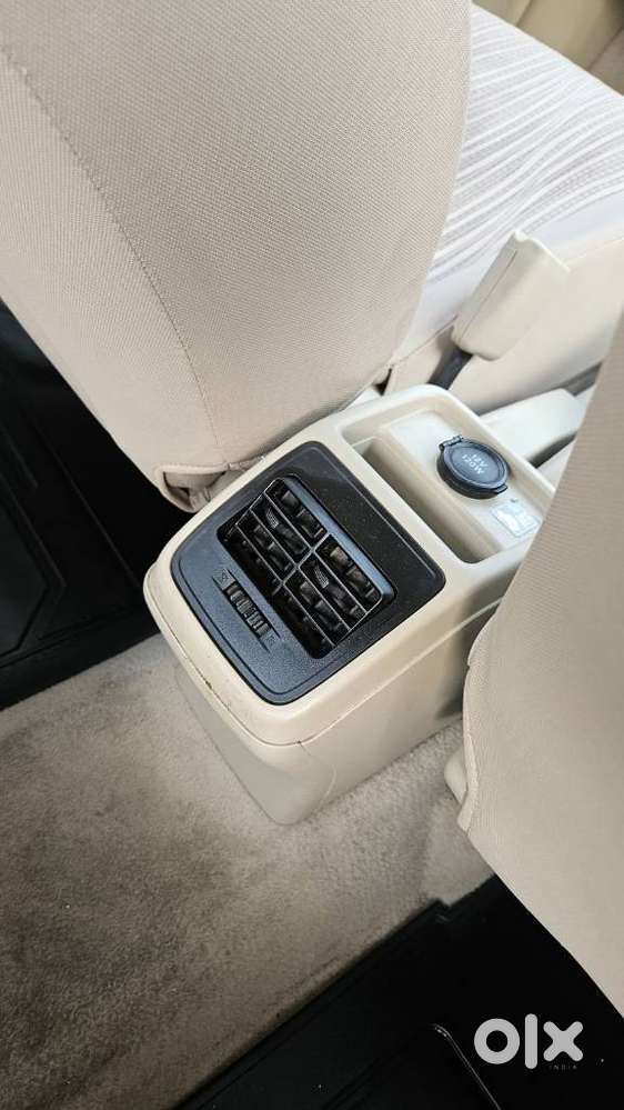 Maruti Suzuki Dzire 1.2 Vxi Amt, 2018, Petrol