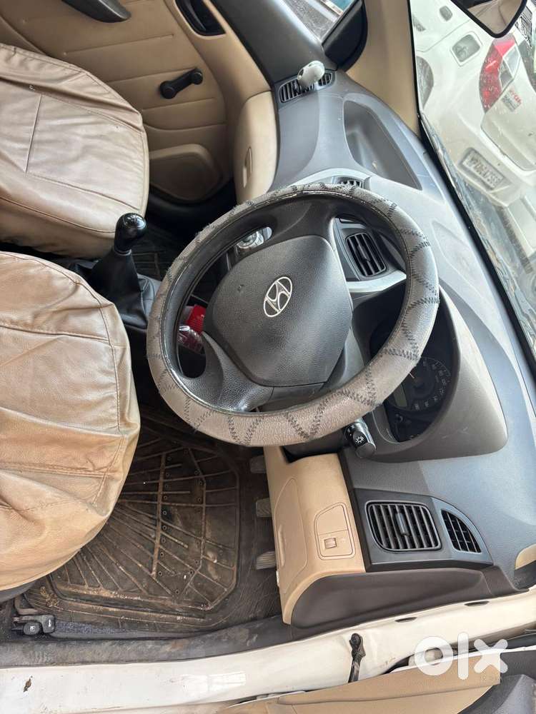 Hyundai Eon Era +, 2022, Petrol