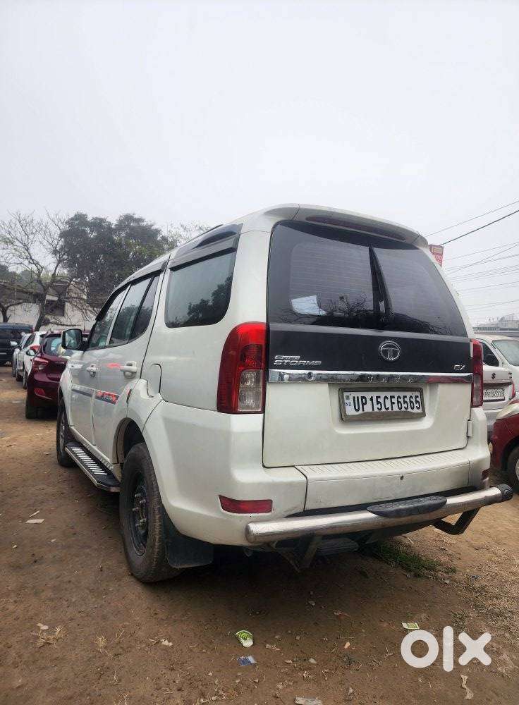 Tata Safari Storme [2015-2019] 2.2 Lx 4x2, 2017, Diesel