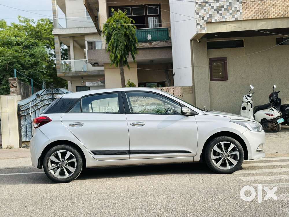 Hyundai Elite I20 Sportz (o) 1.2, 2014, Petrol