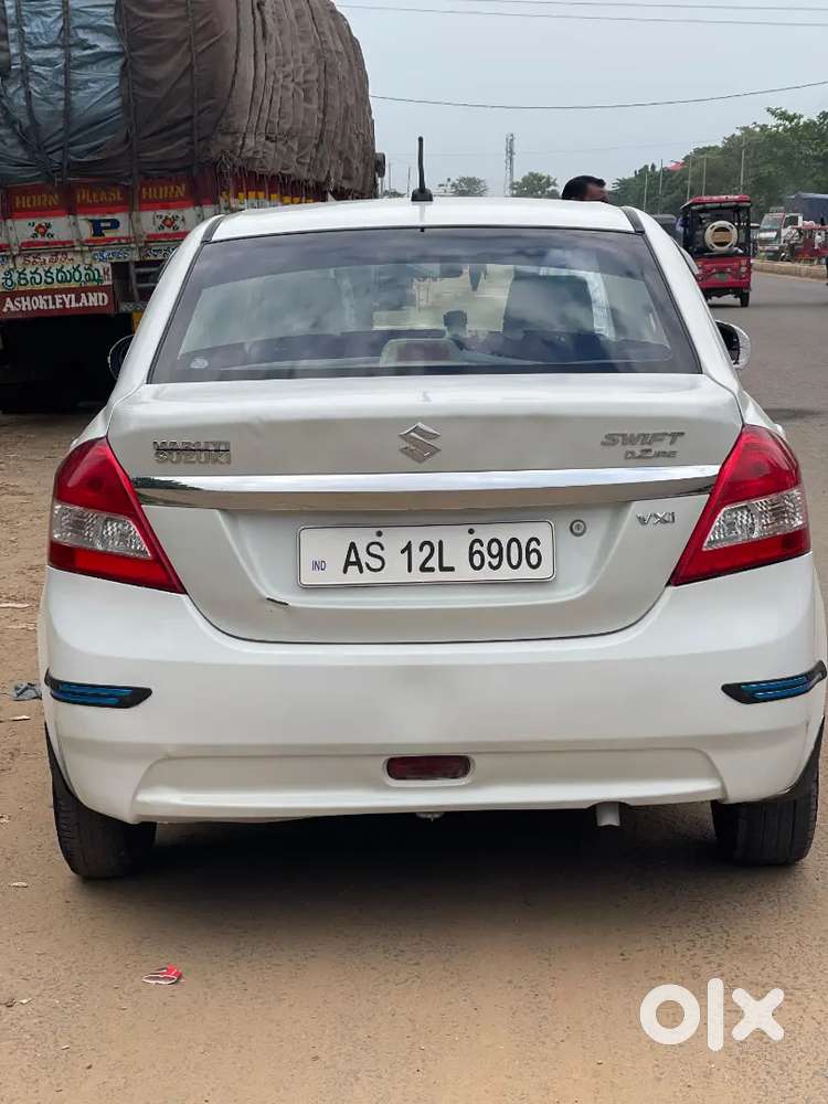 Maruti Suzuki Swift Dzire 2014 Petrol Well Maintained
