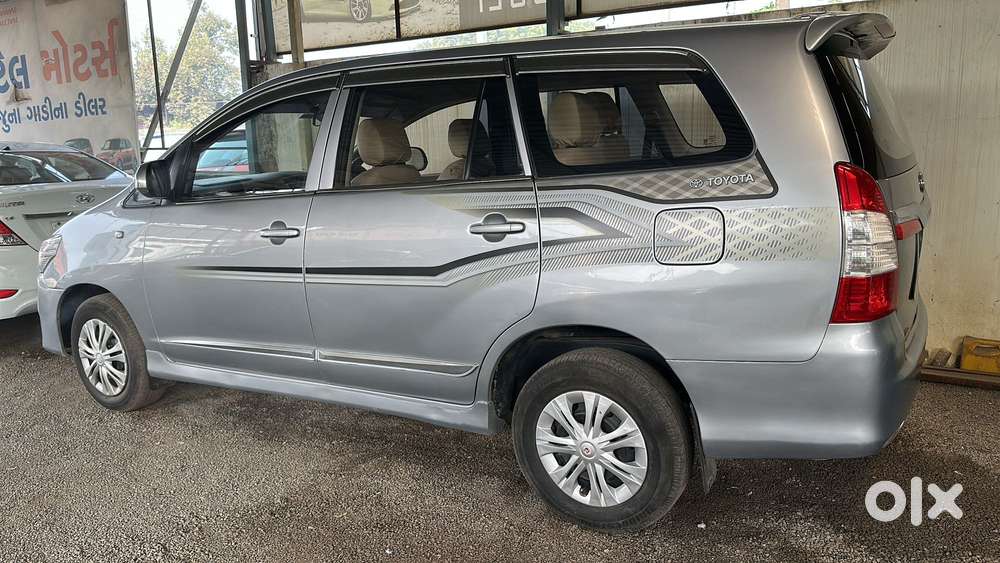 Toyota Innova 2.5 G (diesel) 7 Seater, 2015, Diesel