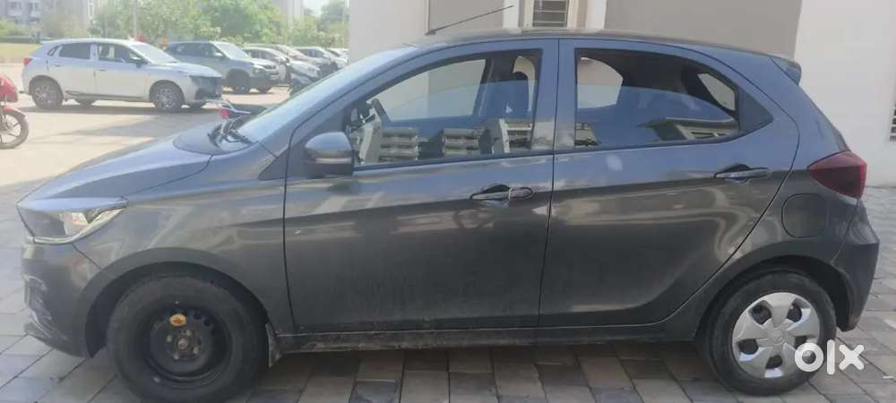 Tata Tiago 2021 Petrol 23000 Km Driven