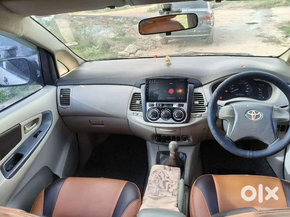 Toyota Innova 2013 Diesel Car