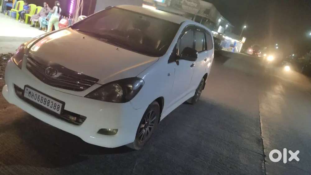 2011 Toyota Innova