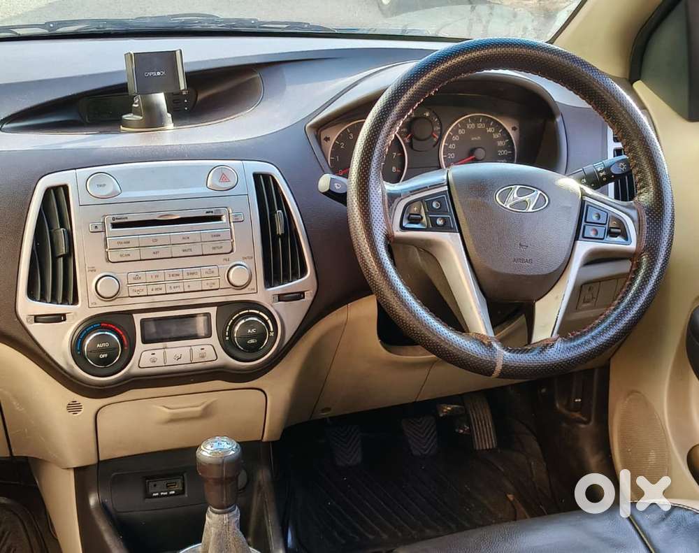 Hyundai I20 1.4 Sportz, 2011, Petrol