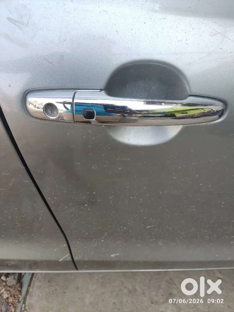 Very Good Condition Car Single Hand Used 25 Kmpl Milege