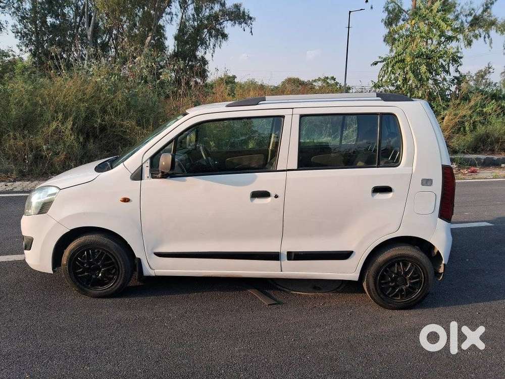 Maruti Suzuki Wagon R Cng Lxi Opt, 2016, Cng & Hybrids