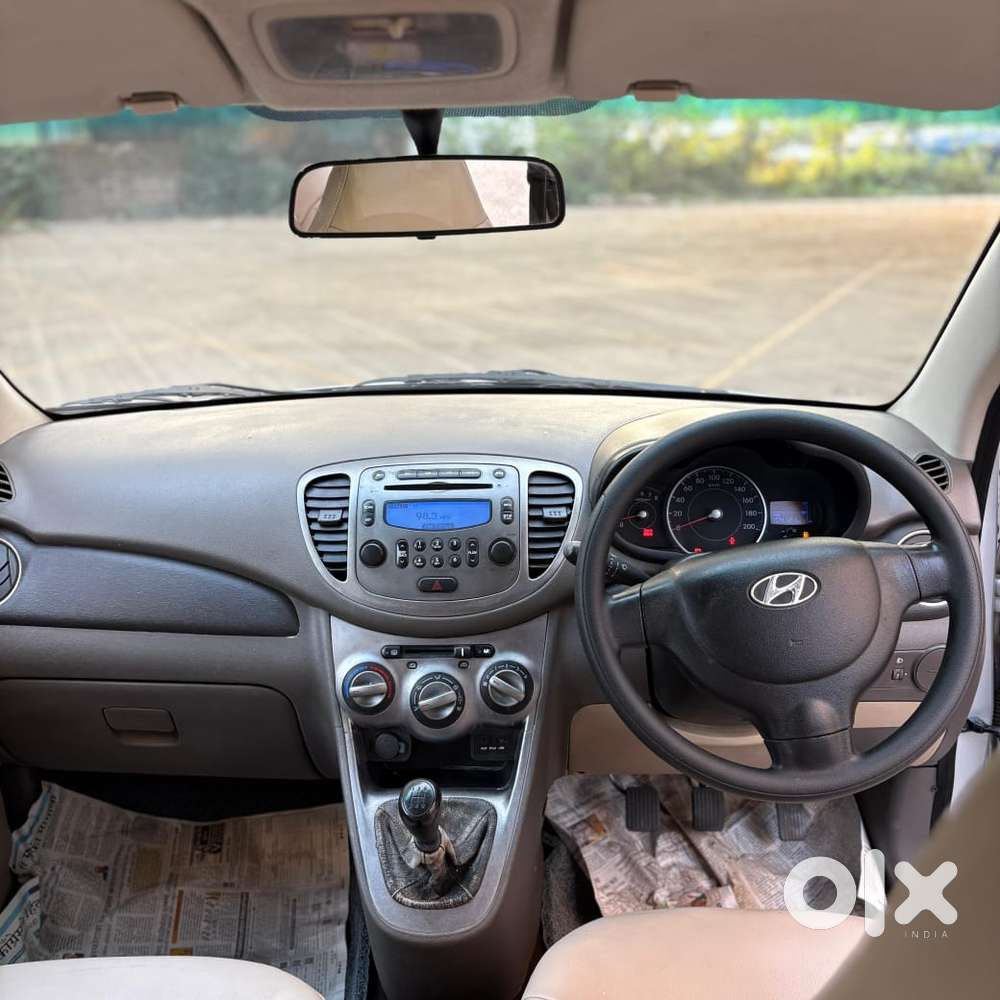 Hyundai I10 Sportz, 2012, Petrol