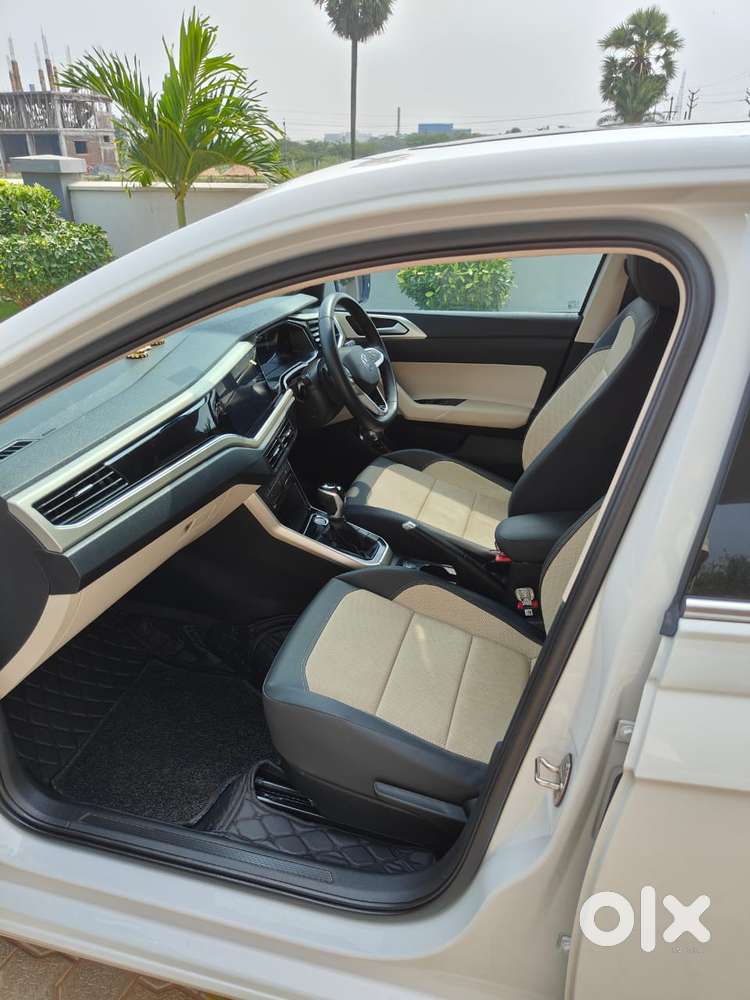 Volkswagen Virtus 1.0 Topline Tsi At, 2022, Petrol