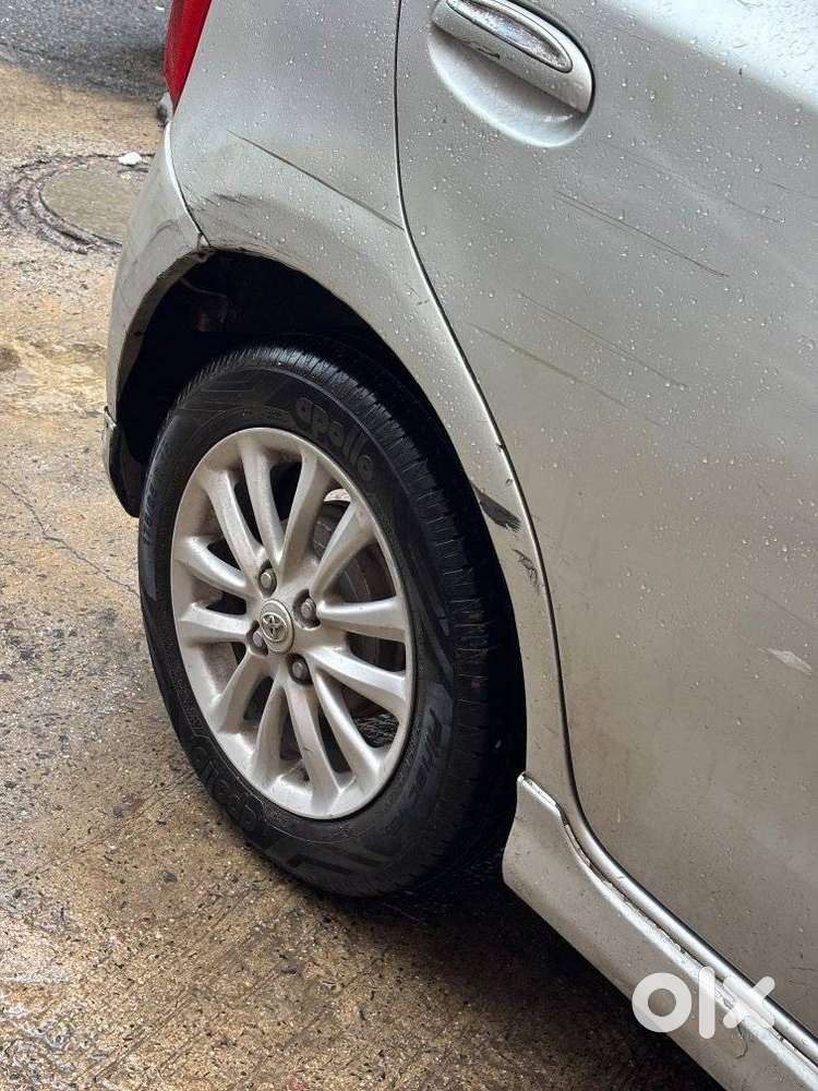Toyota Etios Liva 1.2 Vx, 2012, Petrol