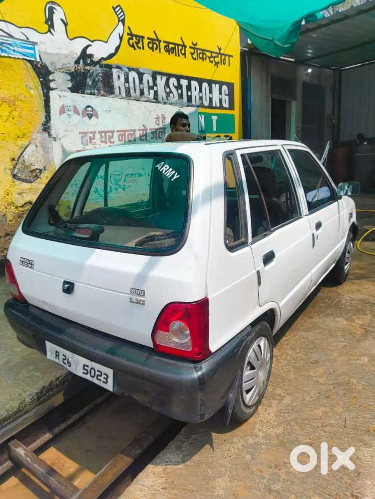 Maruti Suzuki 800 2005 Petrol Well Maintained