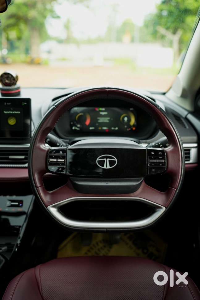 Tata Curvv Accomplished Plus A 1.2 Hyperion Gdi Petrol 6mt, 2025, Pe..