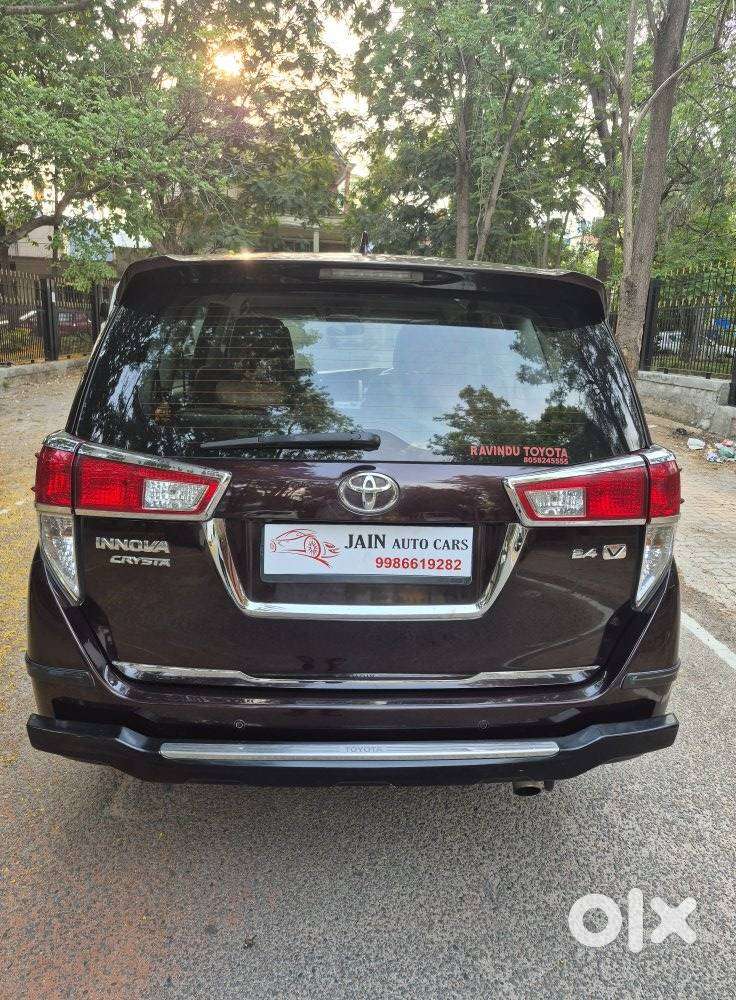 Toyota Innova Crysta 2.4 V 7 Str, 2018, Diesel