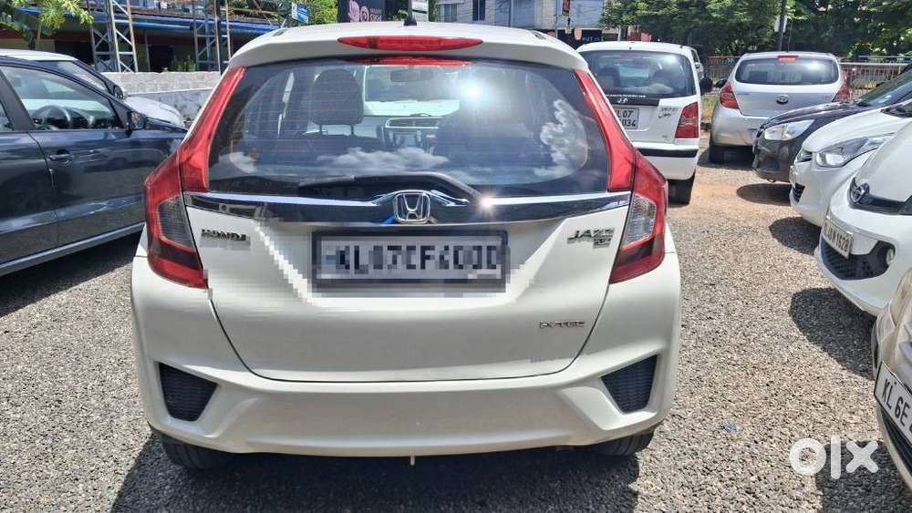 Honda Jazz V Automatic, 2016, Petrol