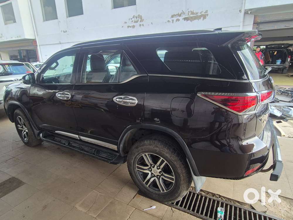 Toyota Fortuner 4x2 Mt 2.8 Diesel, 2017, Diesel