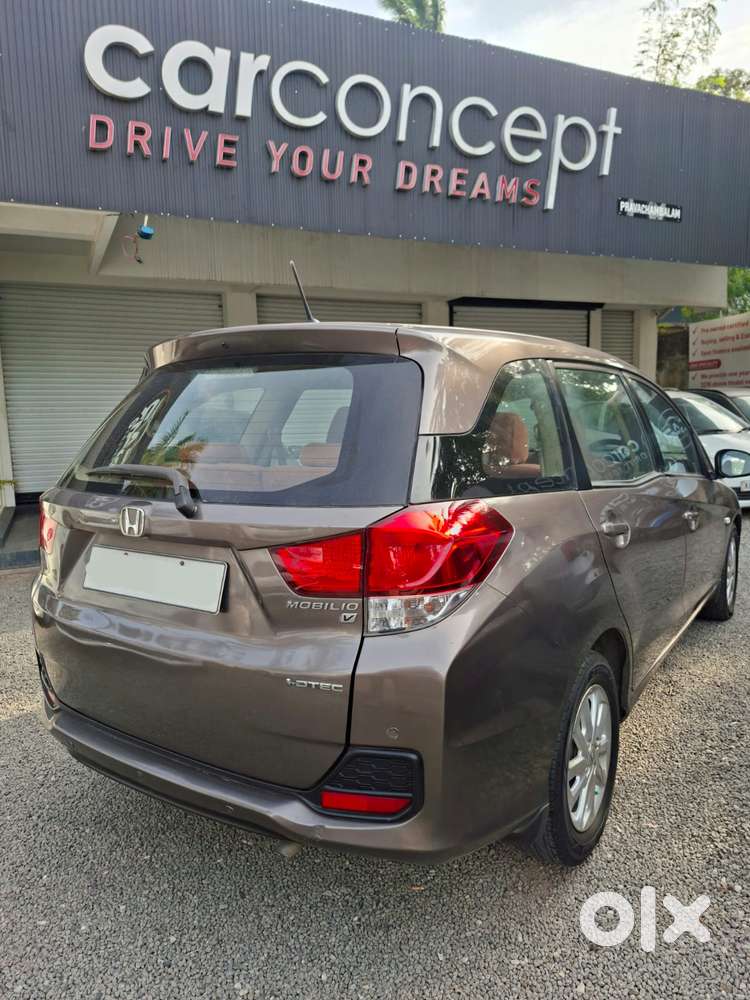 Honda Mobilio 1.5 V I- Dtec Celebration Edition, 2015, Diesel