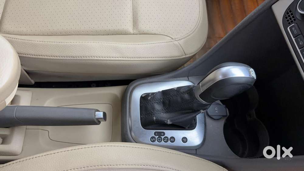 Volkswagen Vento 2010-2013 Petrol Highline At, 2017, Petrol