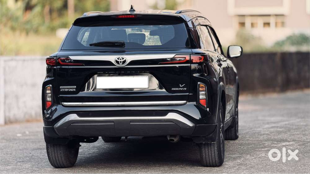 Toyota Urban Cruiser Hyryder 1.5 V Neo Drive, 2023, Petrol