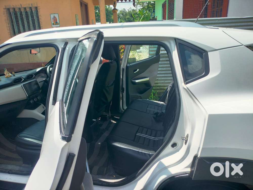 Nissan Magnite Xv Turbo, 2021, Petrol