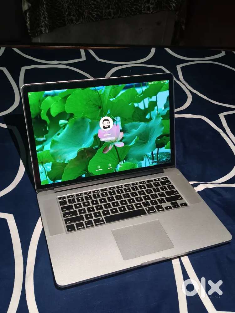 apple Macbook pro 15 inch retina display
