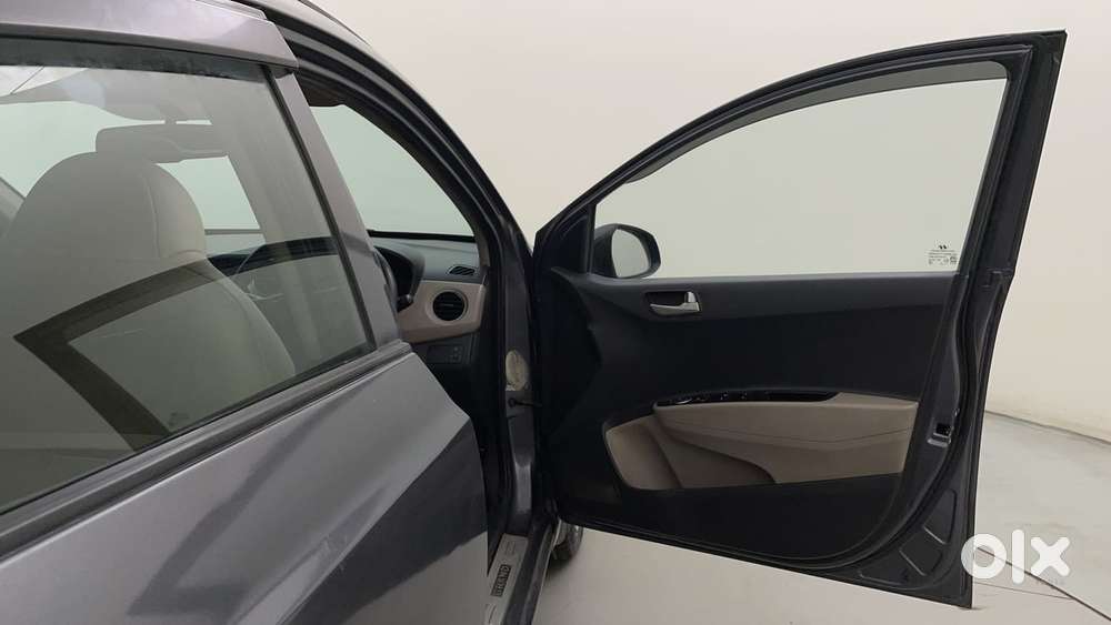 Hyundai Grand I10 Sportz 1.2 Kappa Vtvt, 2015, Petrol