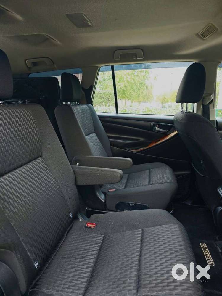 Toyota Innova Crysta 2.4 Gx Limited Edition At 7 Str, 2021, Diesel