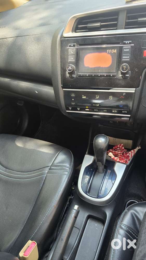Honda Jazz V Automatic, 2015, Petrol
