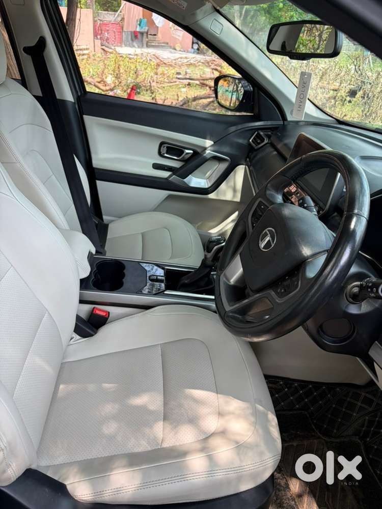 Tata Safari Xza+ Automatic Diesel 2021 – Top-end Variant