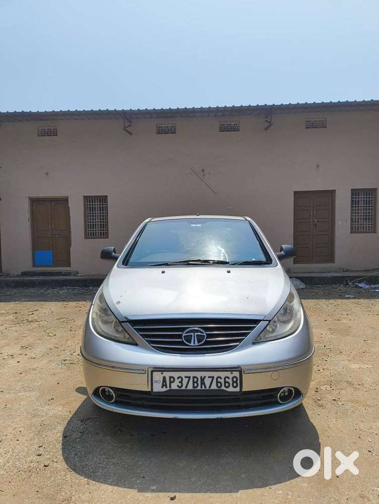 Tata Indica Vista 2008-2013 Aura Plus 1.3 Quadrajet, 2012, Diesel