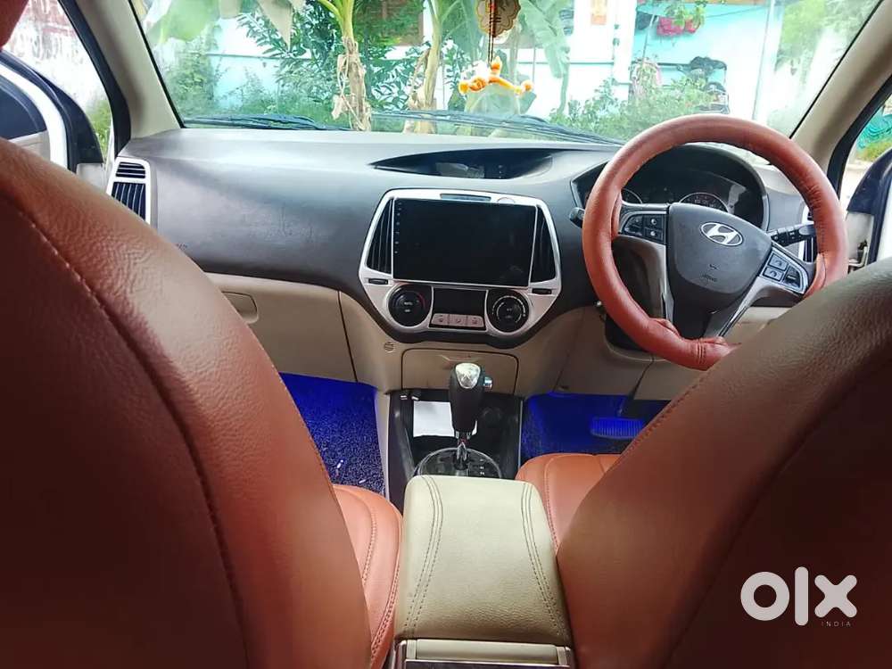 Hyundai I20 1.4 2011 Automatic