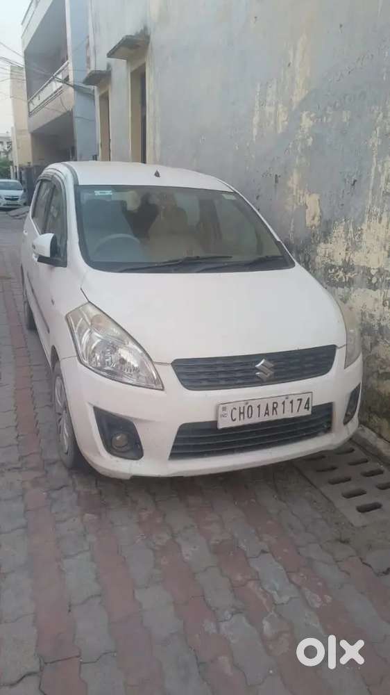 Maruti Suzuki Ertiga 2012 Diesel 111500 Km Driven.