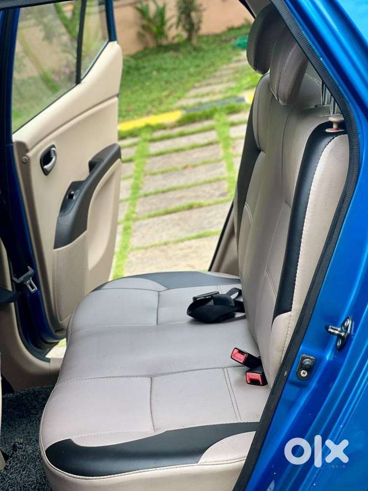 Hyundai I10 Sportz At, 2009, Petrol