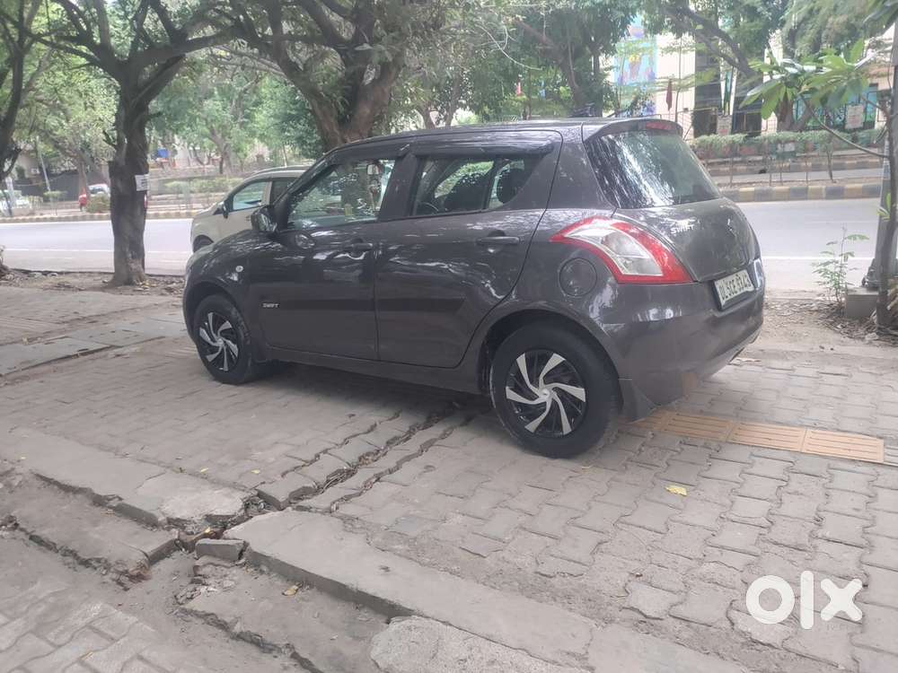 Maruti Suzuki Swift 2016 Cng