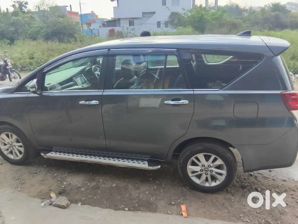 Toyota Innova Crysta 2017 Diesel 178000 Km Driven