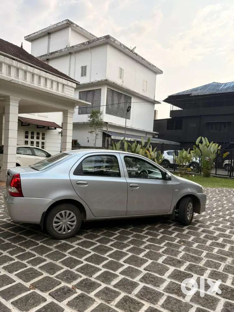 Toyota Etios 2016 Petrol Well Maintained